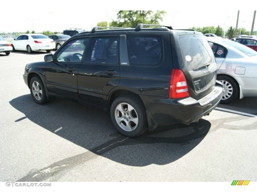 2004 Forester 2.5 XS - Java Black Pearl / Gray photo #3