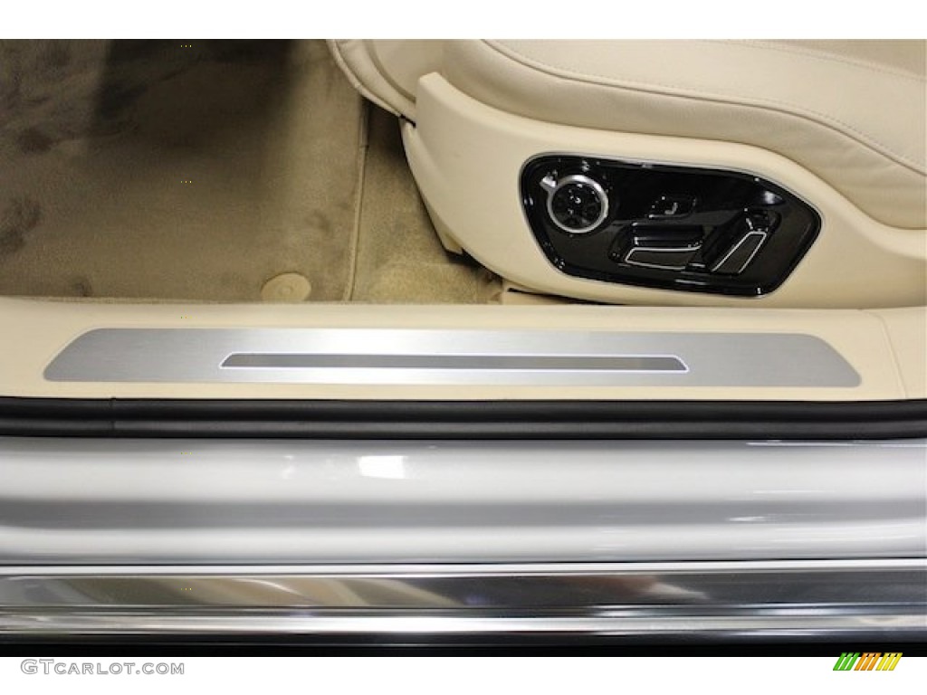 2013 Audi A8 L 4.0T quattro Controls Photo #85247717