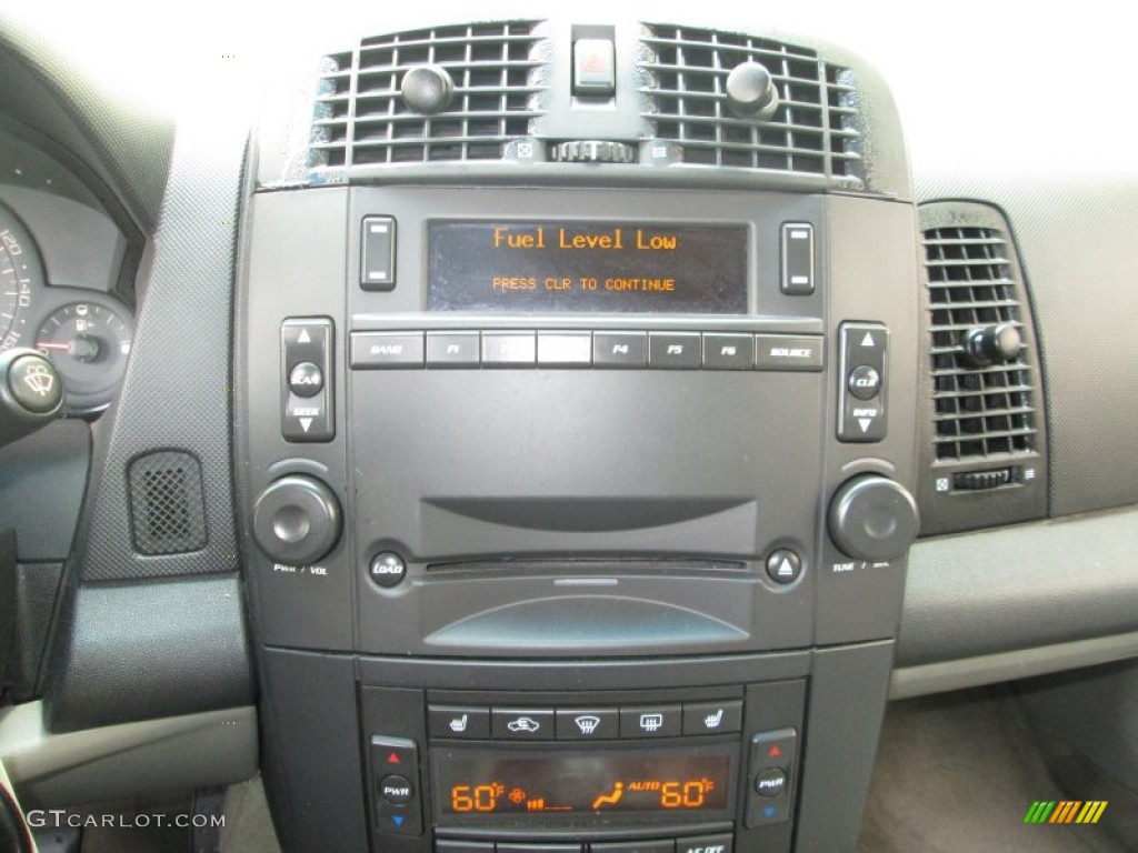 2004 SRX V8 - Light Platinum Metallic / Light Gray photo #22