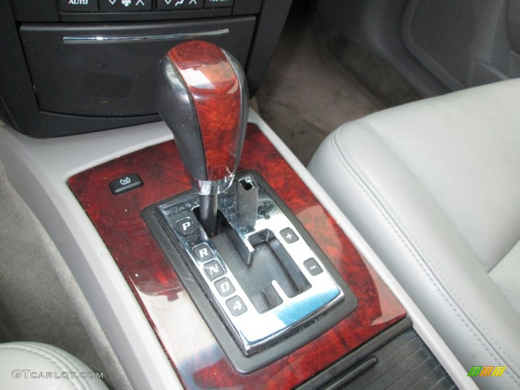 2004 SRX V8 - Light Platinum Metallic / Light Gray photo #23