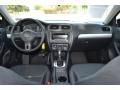 Black Uni - Jetta SE Sedan Photo No. 14