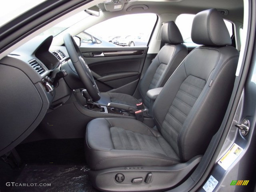 Titan Black Interior 2014 Volkswagen Passat TDI SEL Premium Photo #85255011
