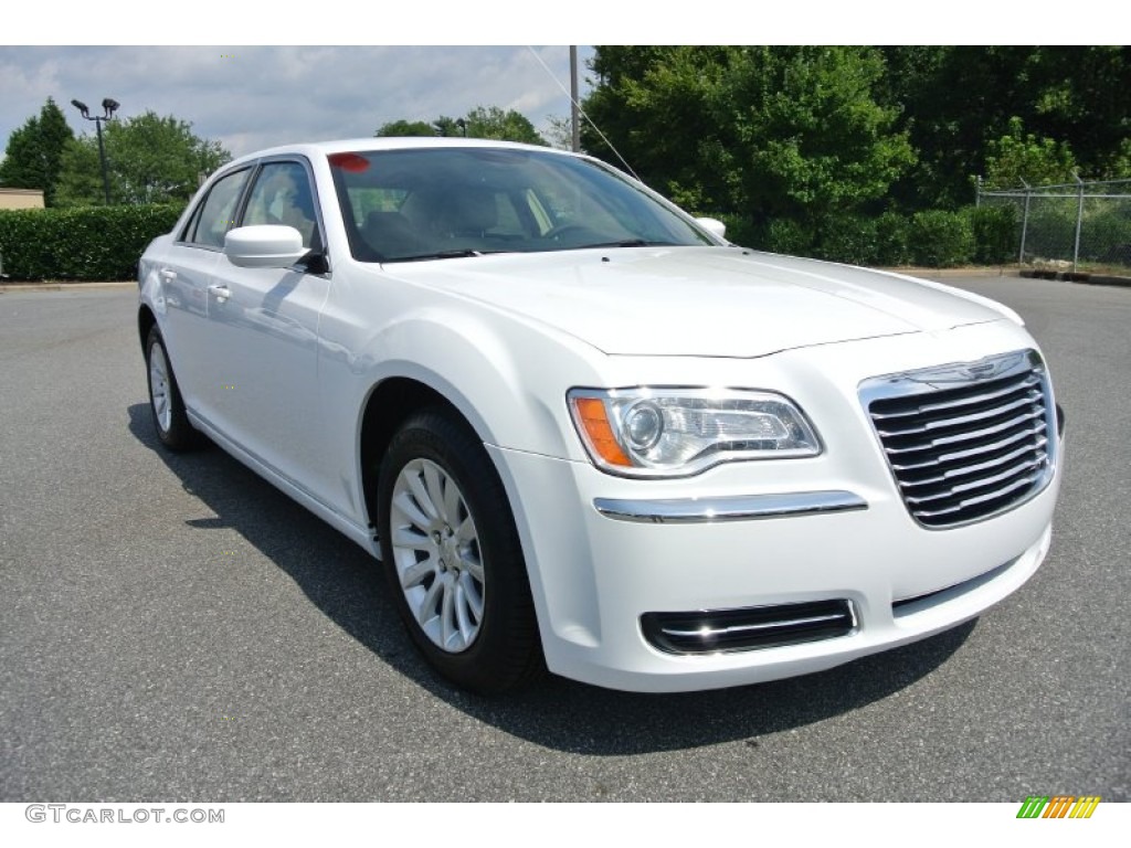 Bright White 2014 Chrysler 300 Standard 300 Model Exterior Photo #85255311