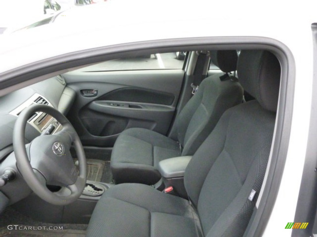Dark Gray Interior 2012 Toyota Yaris Sedan Photo #85259746