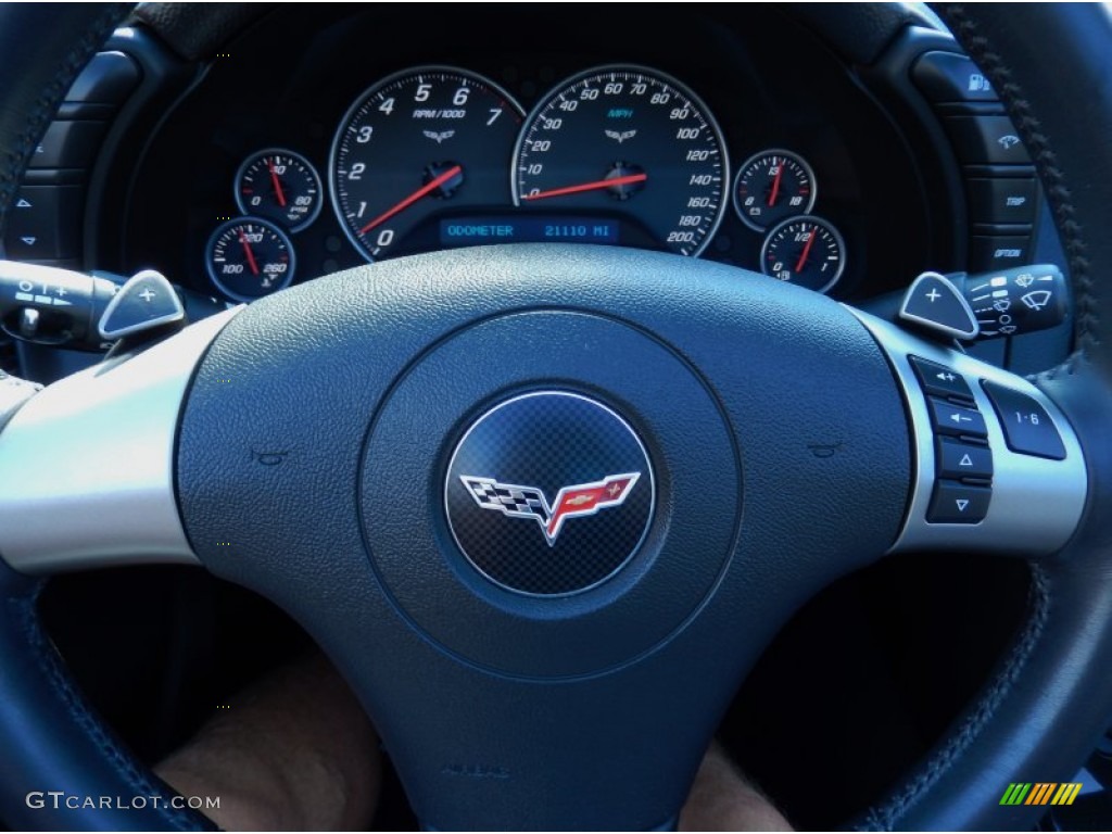 2008 Chevrolet Corvette Coupe Controls Photo #85261296