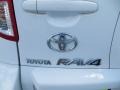 Super White - RAV4 I4 Photo No. 17