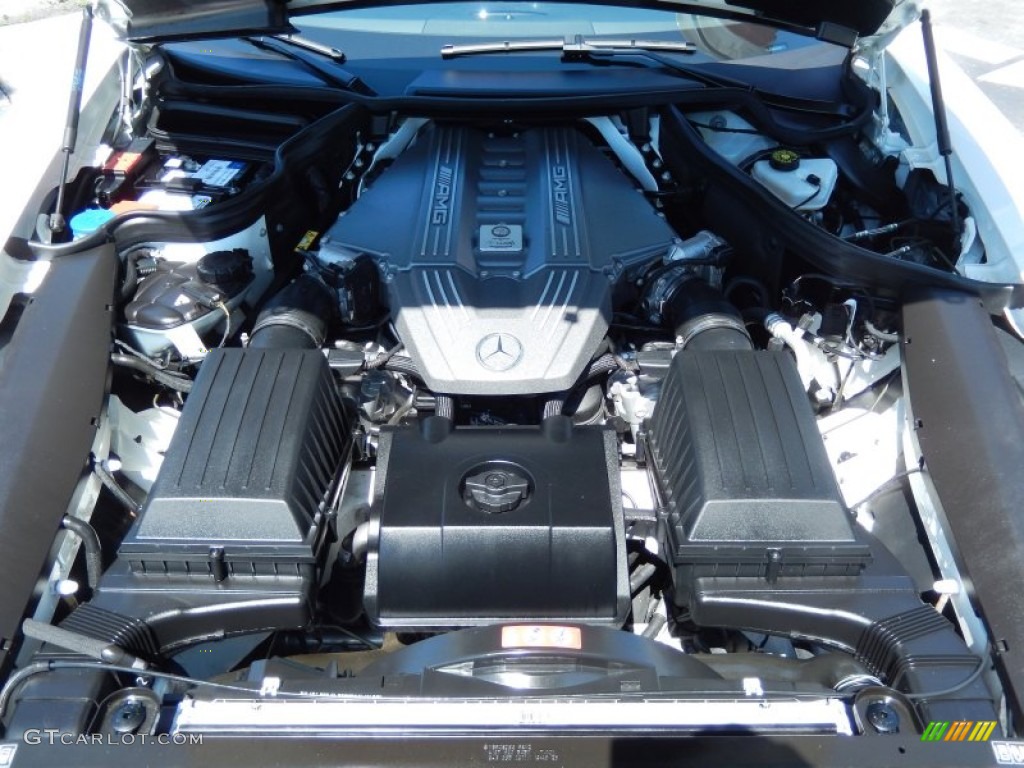 2012 Mercedes-Benz SLS AMG Engine Photos