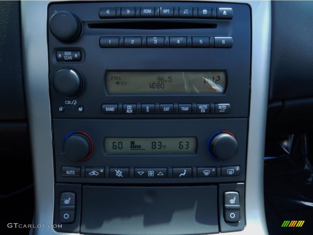 2005 Chevrolet Corvette Coupe Controls Photo #85267176