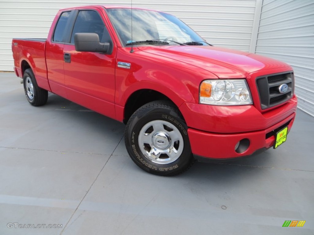 2008 F150 STX SuperCab - Bright Red / Medium/Dark Flint photo #1
