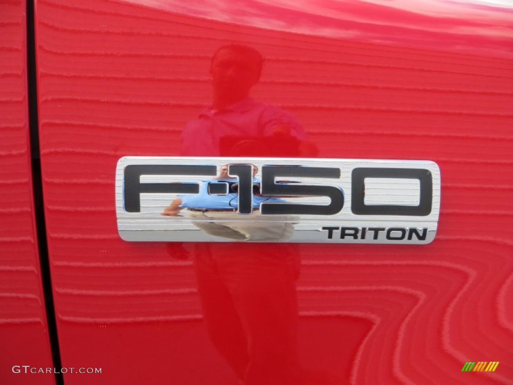 2008 F150 STX SuperCab - Bright Red / Medium/Dark Flint photo #16