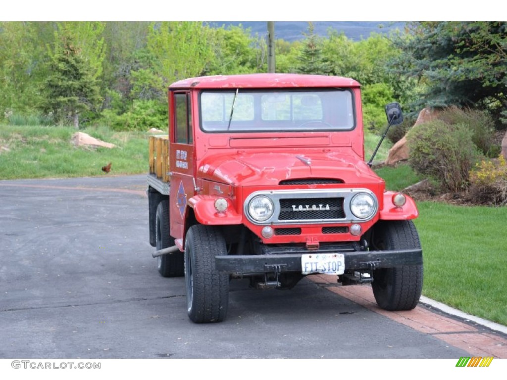 Freeborn Red 1964 Toyota Land Cruiser FJ45 Pickup Truck Exterior Photo #85270044