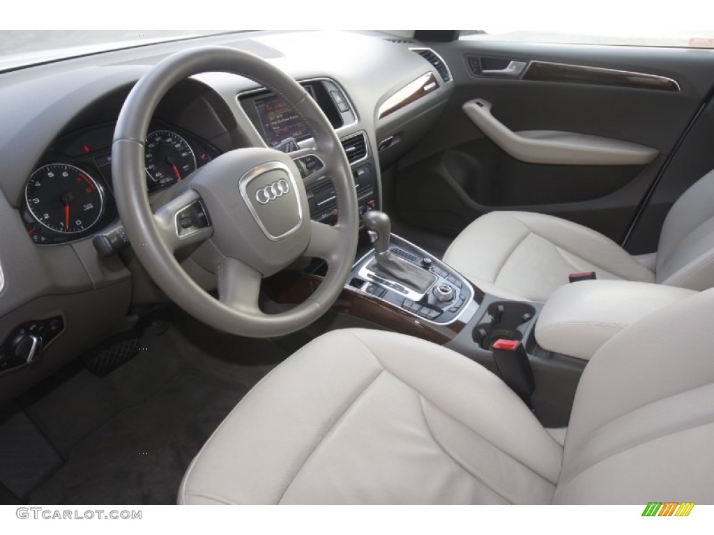 Cardamom Beige Interior 2011 Audi Q5 2.0T quattro Photo #85270340