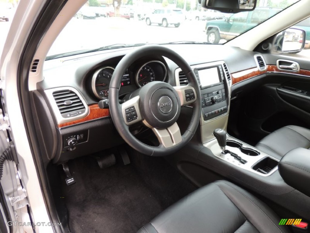 2013 Grand Cherokee Limited - Bright Silver Metallic / Black photo #14