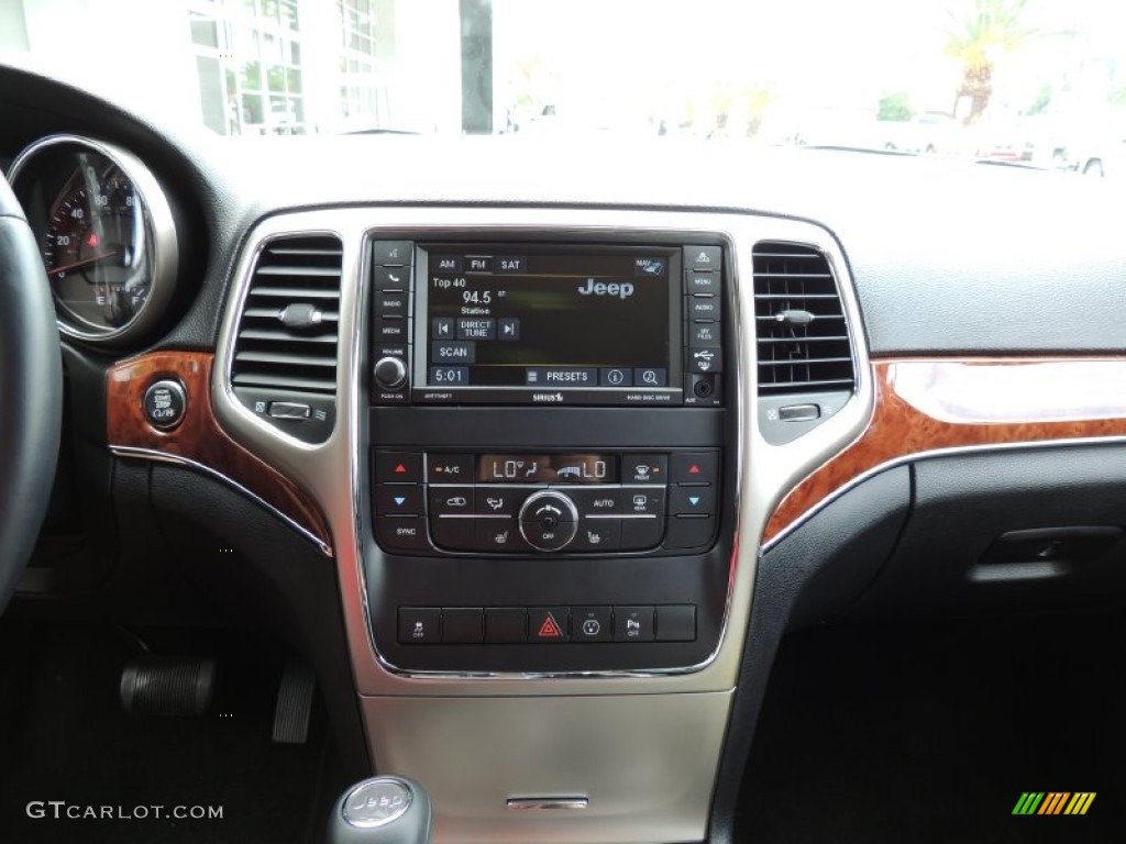 2013 Grand Cherokee Limited - Bright Silver Metallic / Black photo #19