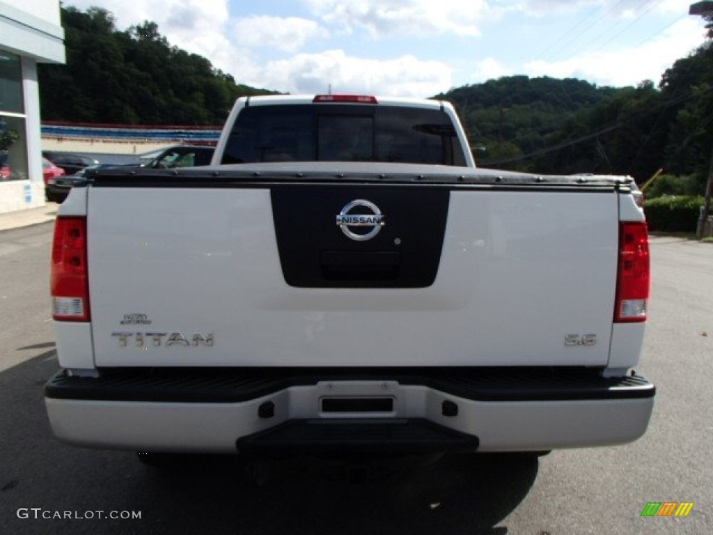 2008 Titan XE King Cab 4x4 - Blizzard White / Almond photo #7