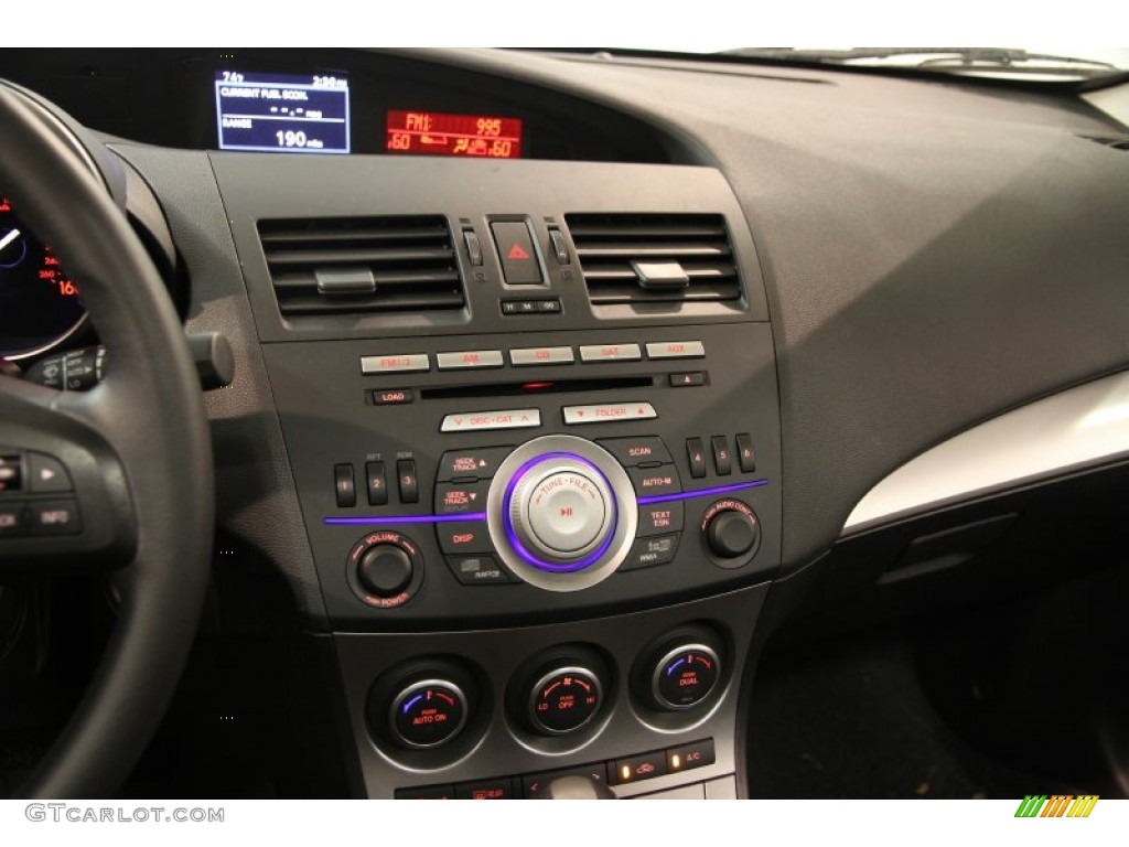 2011 Mazda MAZDA3 s Grand Touring 5 Door Controls Photo #85275437