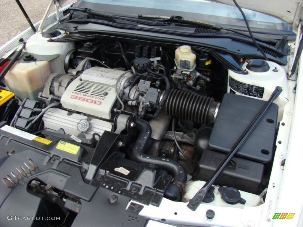 1989 Buick Reatta Coupe 3.8 Liter OHV 12-Valve V6 Engine Photo #85277186