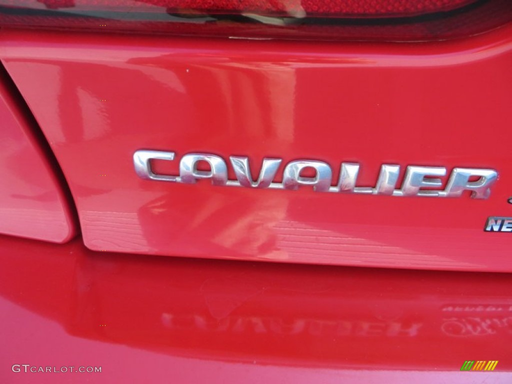 2000 Cavalier Coupe - Cayenne Red Metallic / Medium Gray photo #18