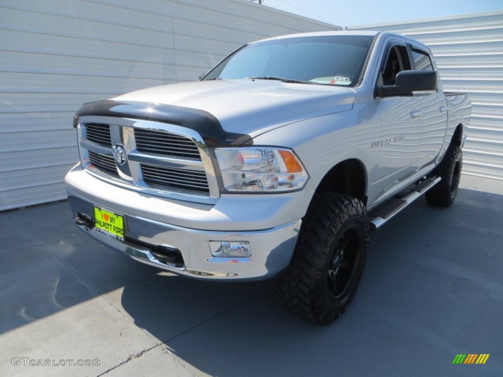 2012 Ram 1500 Lone Star Crew Cab 4x4 - Bright Silver Metallic / Dark Slate Gray/Medium Graystone photo #7