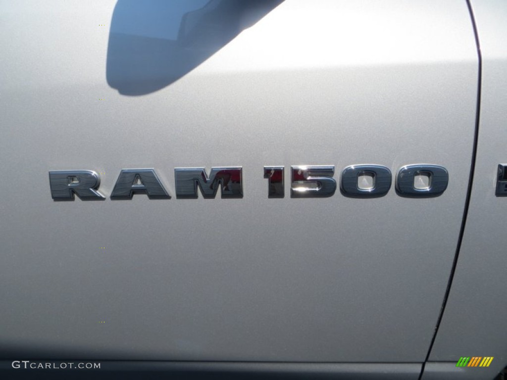 2012 Ram 1500 Lone Star Crew Cab 4x4 - Bright Silver Metallic / Dark Slate Gray/Medium Graystone photo #17