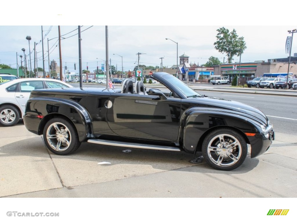 Smokin' Asphalt 2006 Chevrolet SSR Standard SSR Model Exterior Photo #85278659