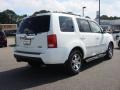 Taffeta White - Pilot Touring 4WD Photo No. 7