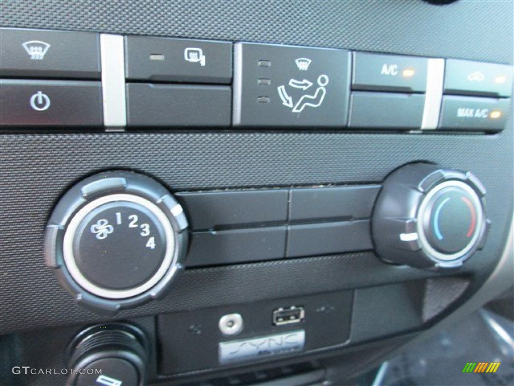 2010 F150 XLT SuperCrew - Dark Blue Pearl Metallic / Medium Stone photo #15