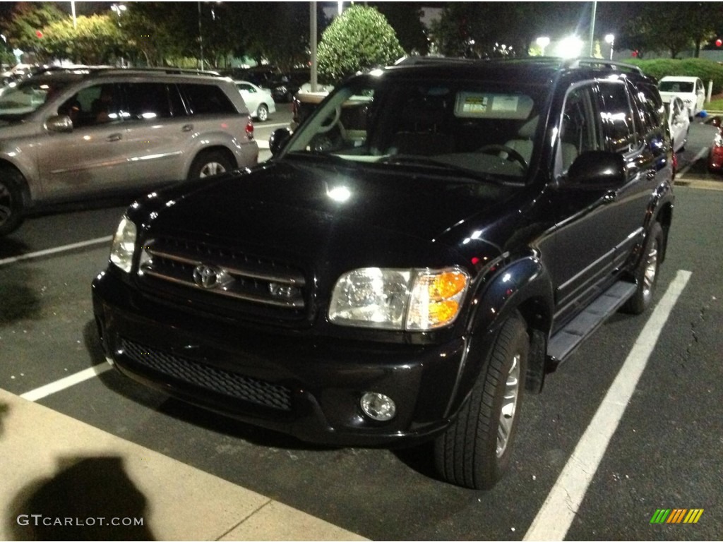 2004 Sequoia Limited 4x4 - Black / Charcoal photo #1