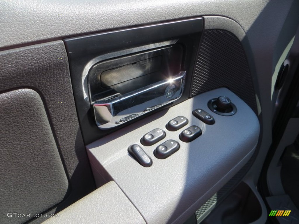 2006 F150 XLT SuperCrew - Silver Metallic / Medium/Dark Flint photo #29