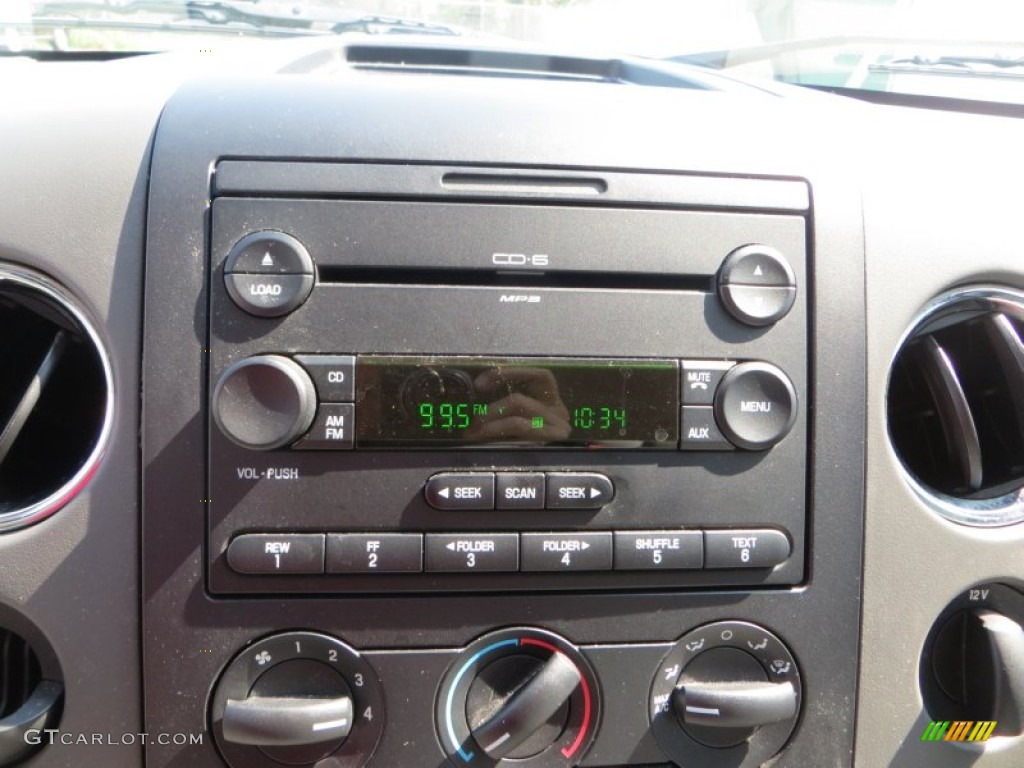 2006 F150 XLT SuperCrew - Silver Metallic / Medium/Dark Flint photo #34