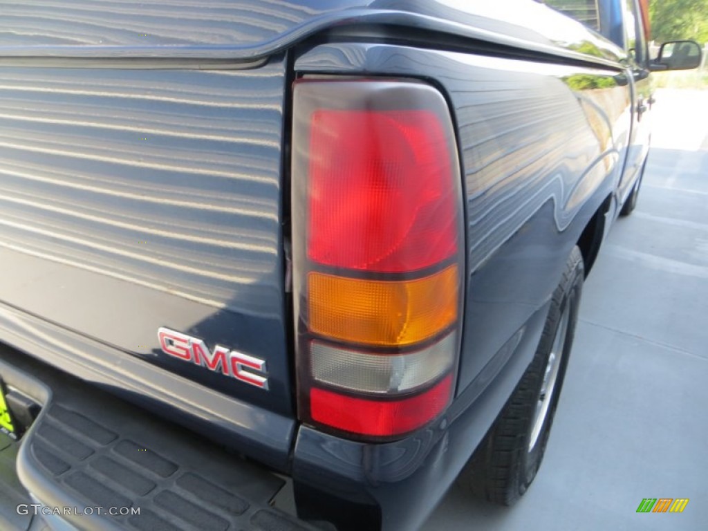 2006 Sierra 1500 SL Crew Cab - Deep Blue Metallic / Dark Pewter photo #16