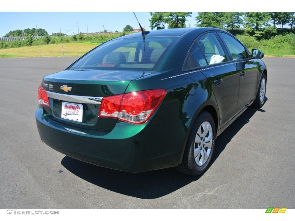 2014 Cruze LS - Rainforest Green Metallic / Jet Black/Medium Titanium photo #5