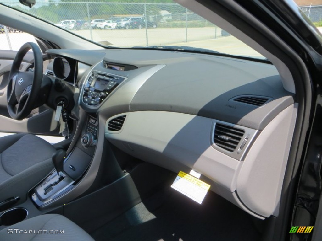 2013 Elantra GLS - Black / Gray photo #16