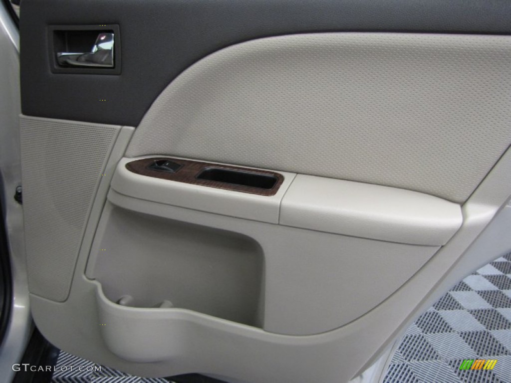 2009 Taurus Limited - Brilliant Silver Metallic / Black photo #14