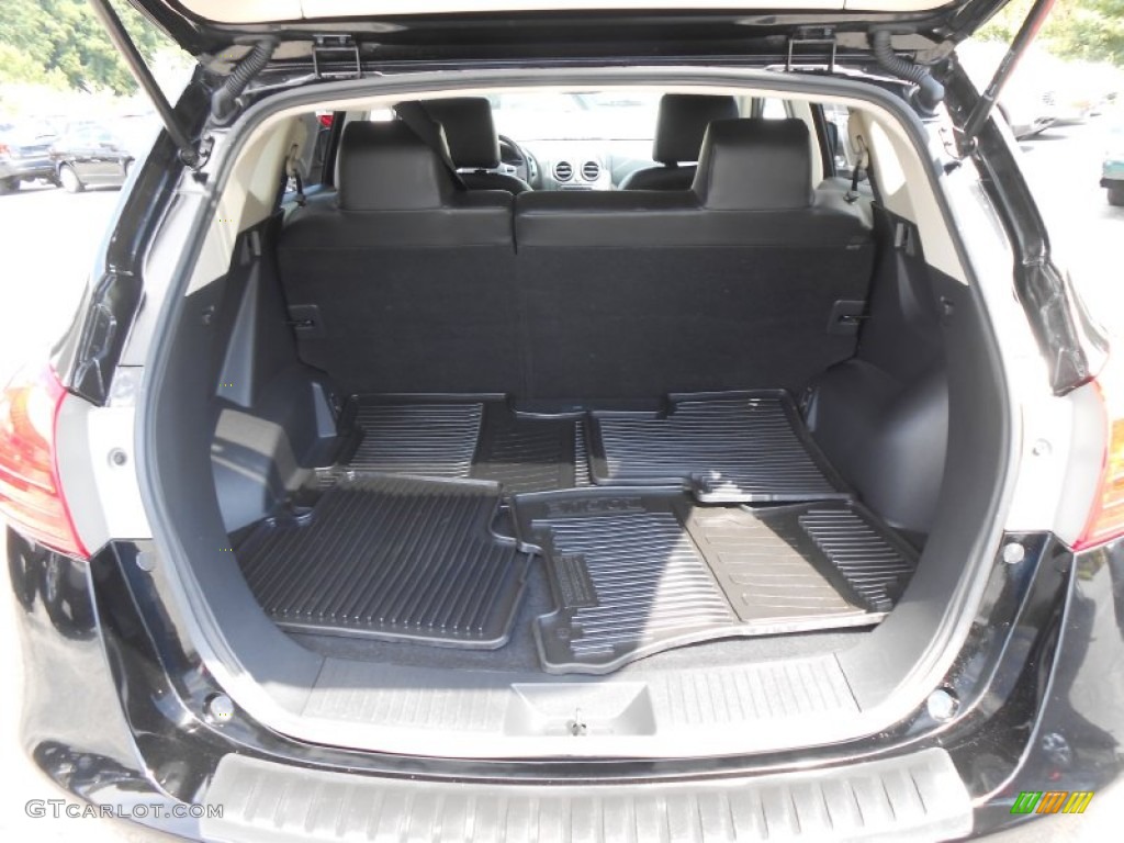 2011 Rogue SL AWD - Wicked Black / Black photo #16