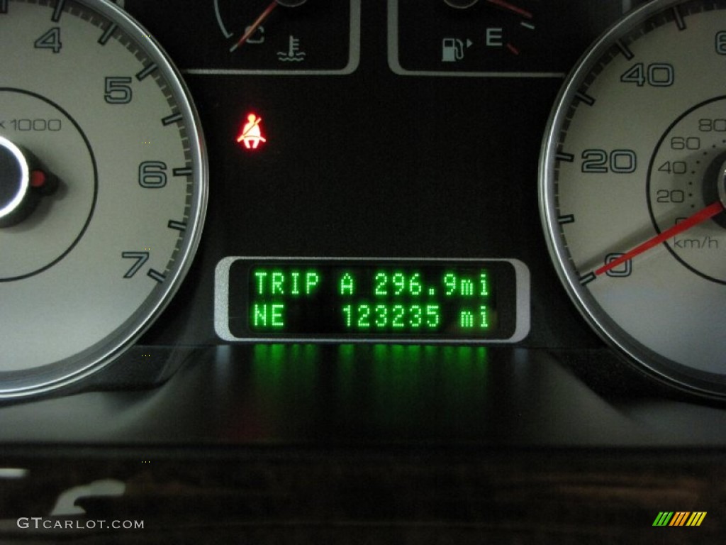 2009 Taurus Limited - Brilliant Silver Metallic / Black photo #21