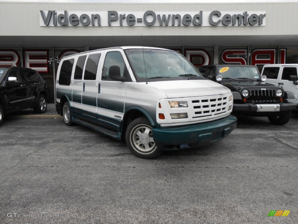 2002 chevrolet express 1500 conversion van