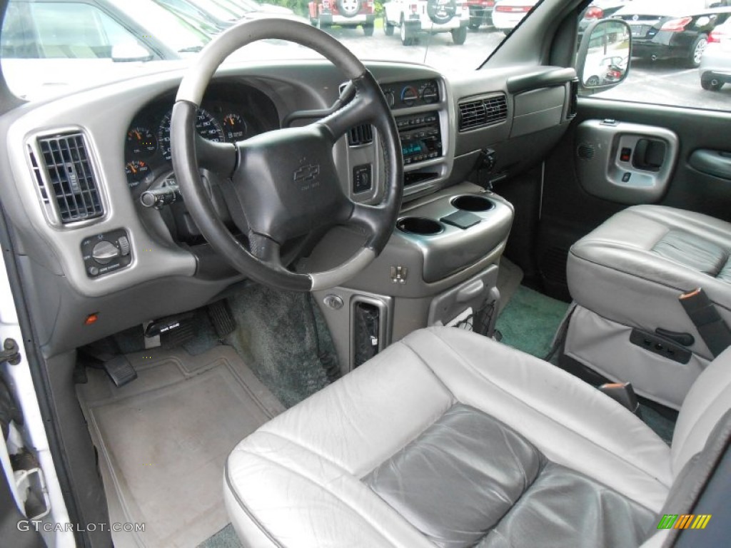 Dark Pewter Interior 2002 Chevrolet Express 1500 Passenger Conversion Van Photo #85298351