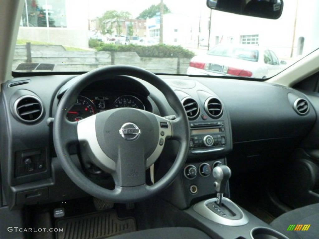 2011 Rogue S AWD - Gotham Gray Metallic / Black photo #6