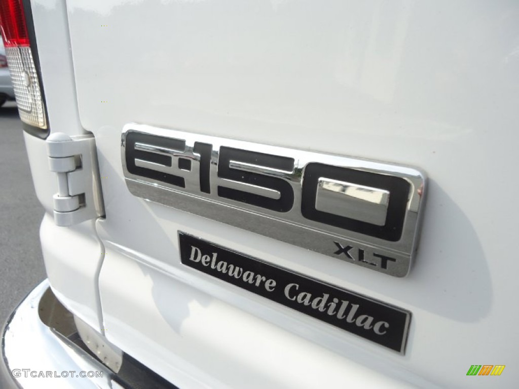 2007 E Series Van E150 XLT Passenger - Oxford White / Medium Flint Grey photo #16