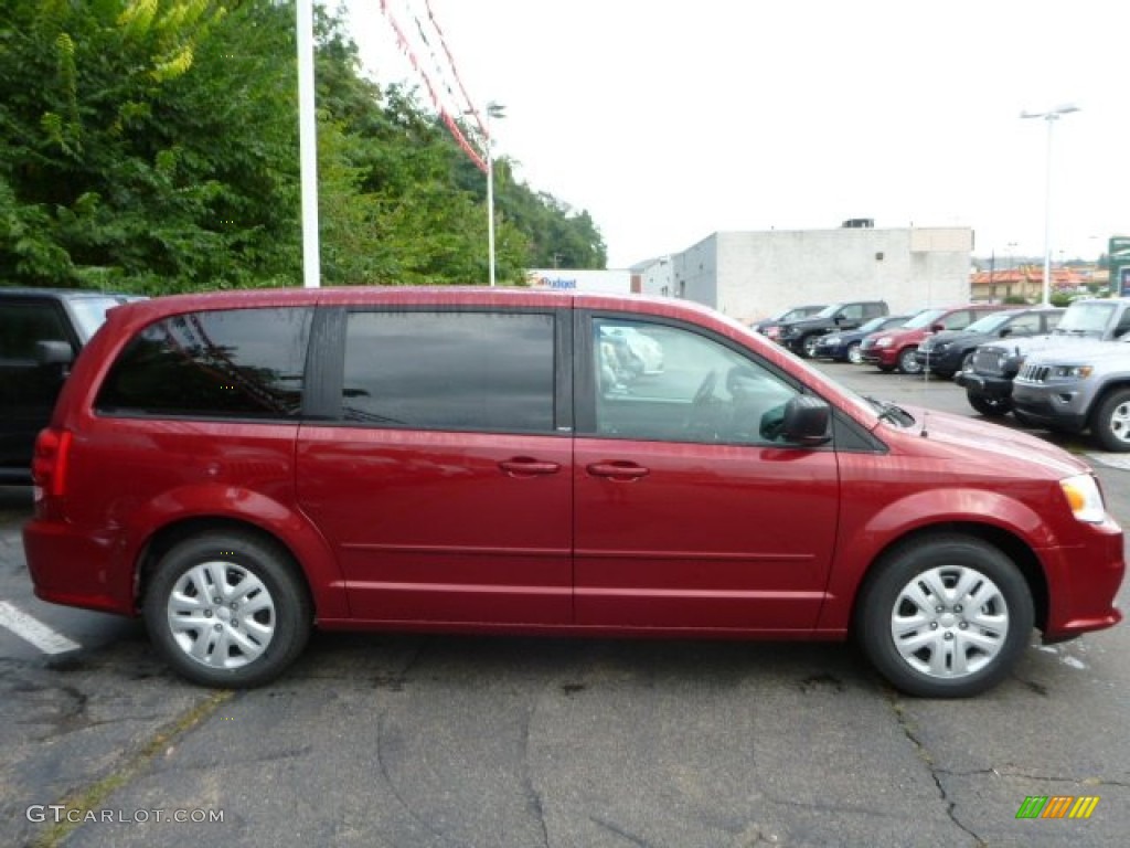 2014 Grand Caravan SE - Deep Cherry Red Crystal Pearl / Black/Light Graystone photo #6