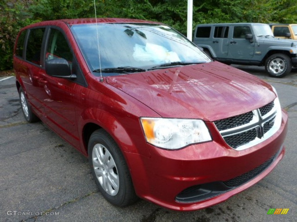 2014 Grand Caravan SE - Deep Cherry Red Crystal Pearl / Black/Light Graystone photo #9