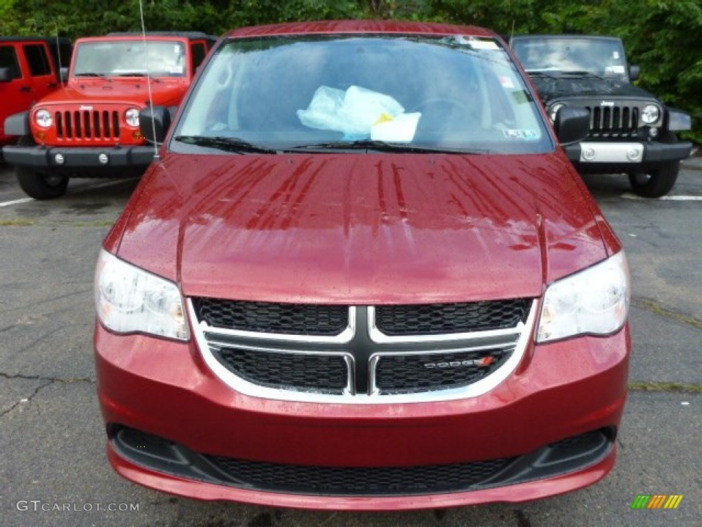 2014 Grand Caravan SE - Deep Cherry Red Crystal Pearl / Black/Light Graystone photo #10