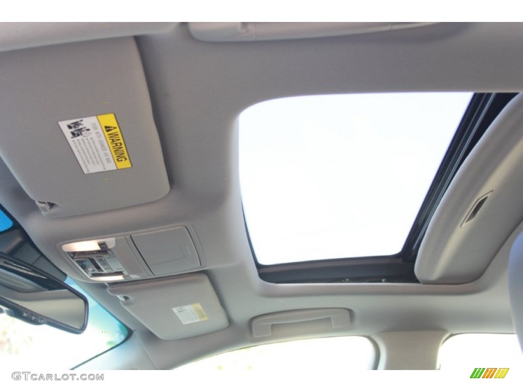 2014 RLX Technology Package - Silver Moon / Ebony photo #22