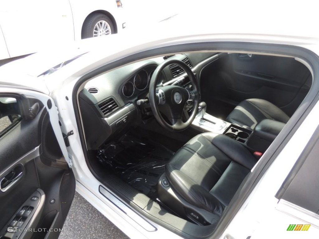 2009 Aura XR - Polar White / Black photo #3