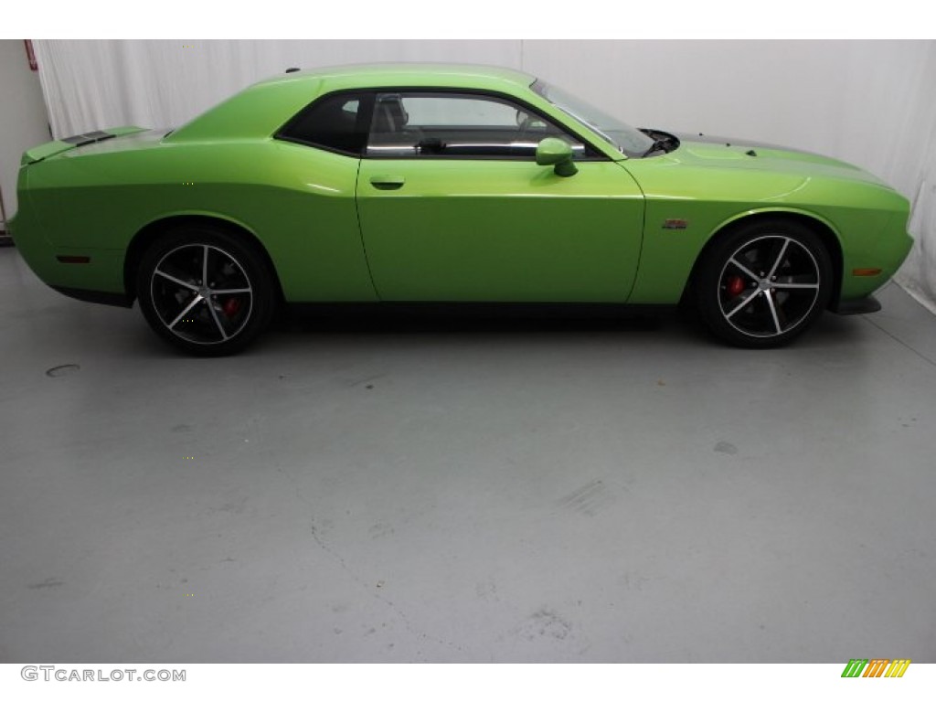 2011 Challenger SRT8 392 - Green with Envy / Dark Slate Gray photo #7