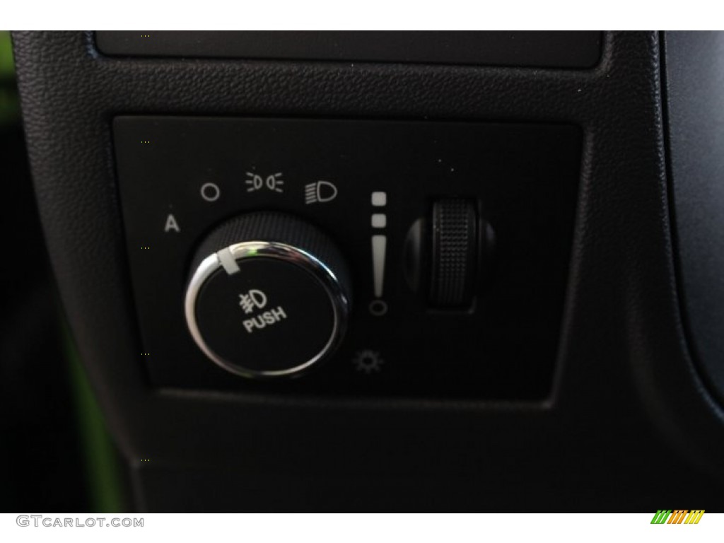 2011 Challenger SRT8 392 - Green with Envy / Dark Slate Gray photo #28