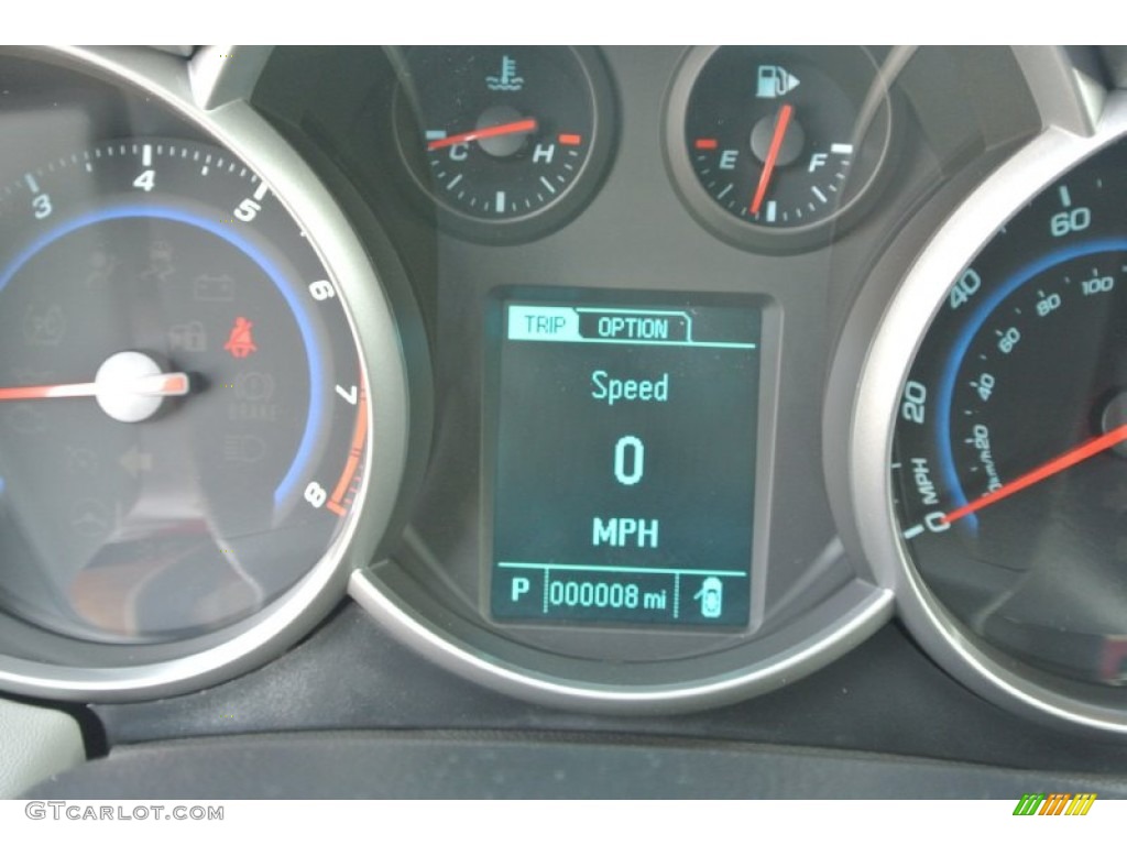 2014 Cruze LS - Rainforest Green Metallic / Jet Black/Medium Titanium photo #13