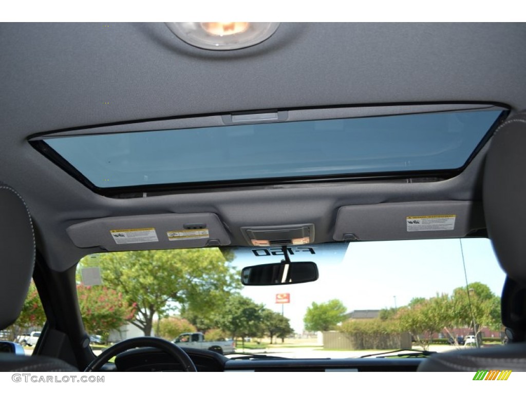 2011 F150 Lariat SuperCrew 4x4 - Ebony Black / Black photo #19