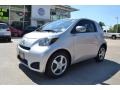 Classic Silver Metallic - iQ  Photo No. 1